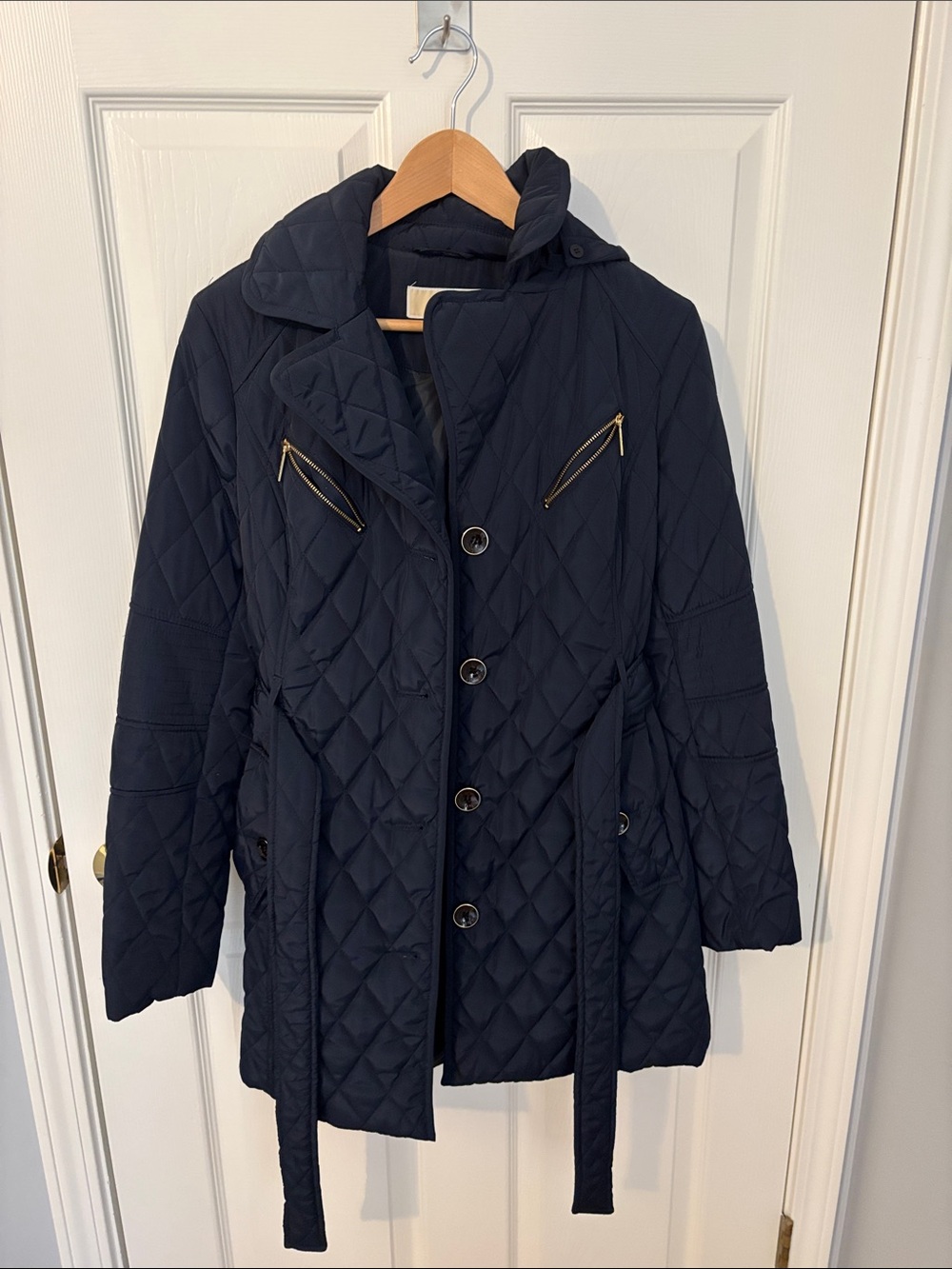Quilted Belted Puffer Coat in Navy